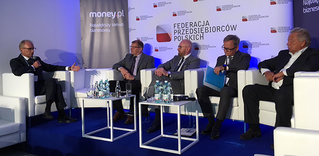 Jan Zając na debacie "Rynek pracy osób niepełnosprawnych" podczas Forum Ekonomicznego w Krynicy